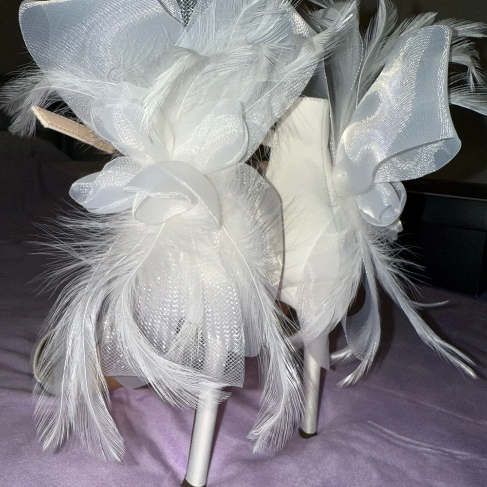 Heels - Picture 1 of 8